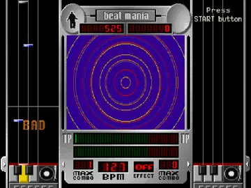 Beat Mania (JP) screen shot game playing